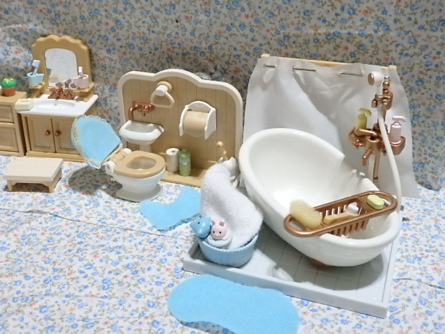 シルバニア　バスルームセット　お風呂　トイレ　洗面所